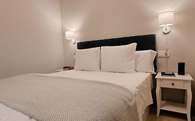 Apartamento-Pensión El Trianero junto al río
